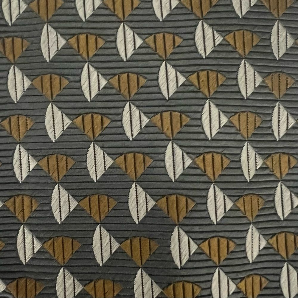 Claiborne 100%‎ Silk Designer Tie Gray Geometric Business Casual Retro Necktie - Picture 5 of 9